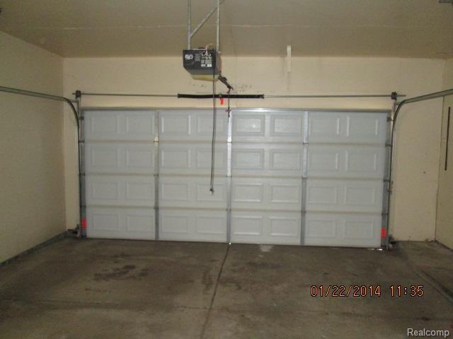 31153 Country Ridge Circle Farmington, MI 48331 - Photo 10 of 21 IMG_6527.jpg
