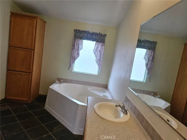 $3,200 | 32743 Lydia Jane, Homeland, CA 92548