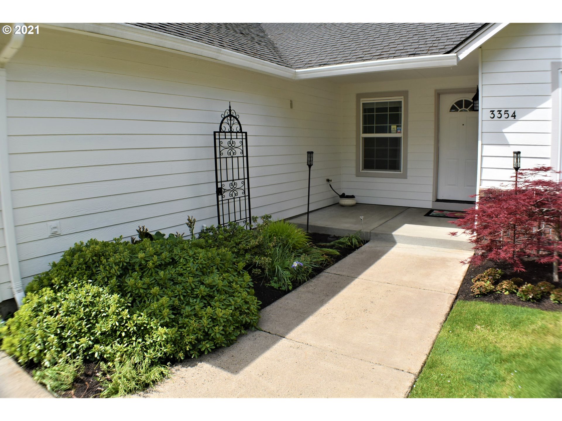 3354 Merryvale Road Eugene, OR 97404 - Photo 2 of 31 Gallery Image 2