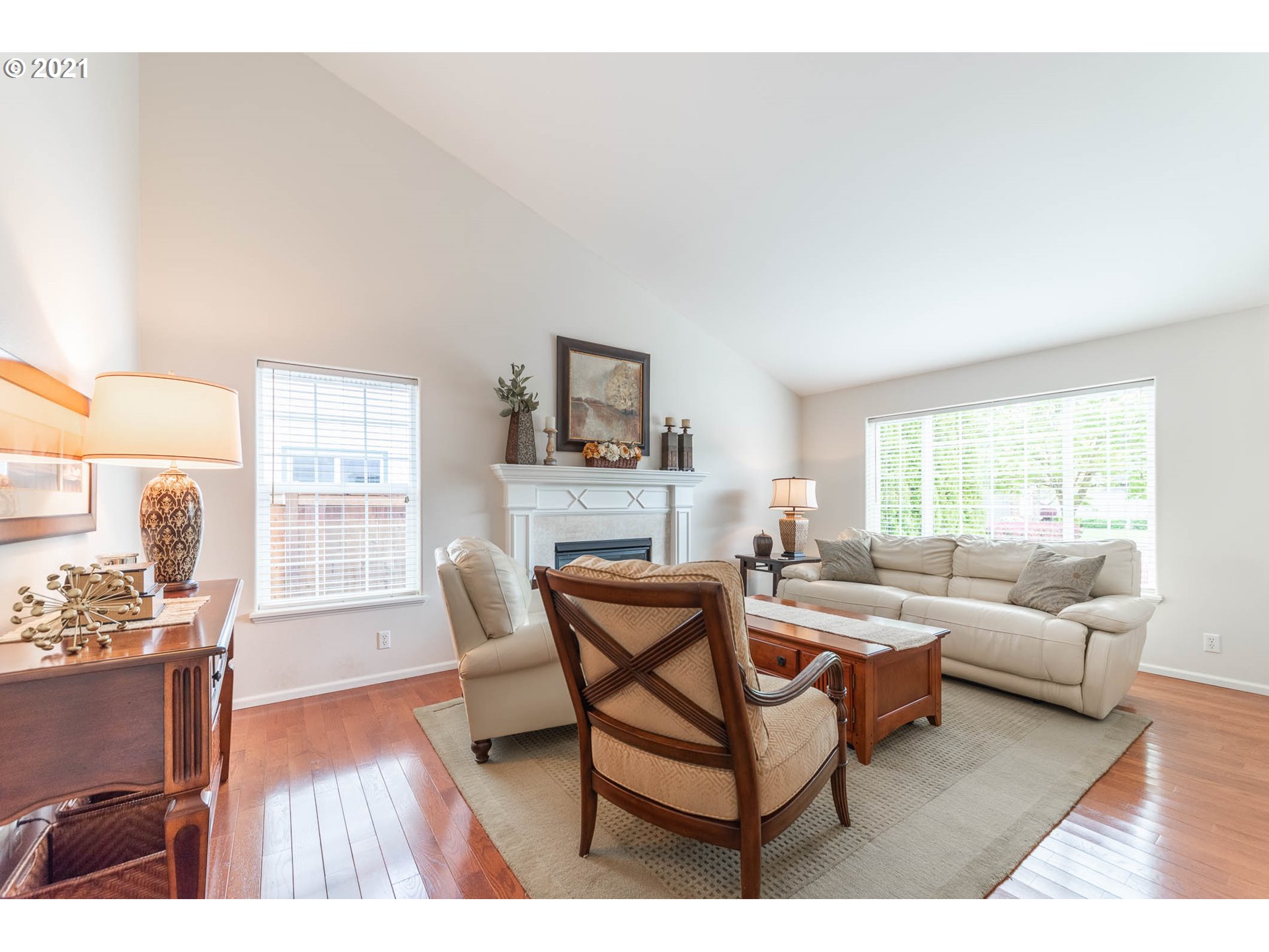 3354 Merryvale Road Eugene, OR 97404 - Photo 5 of 31 Gallery Image 5