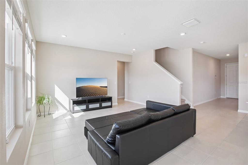 10864 Tally Fawn Loop San Antonio, FL 33576 - Photo 8 of 30