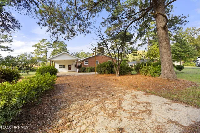 $139,500 | 601 Winfrey Street, Clinton, NC 28328