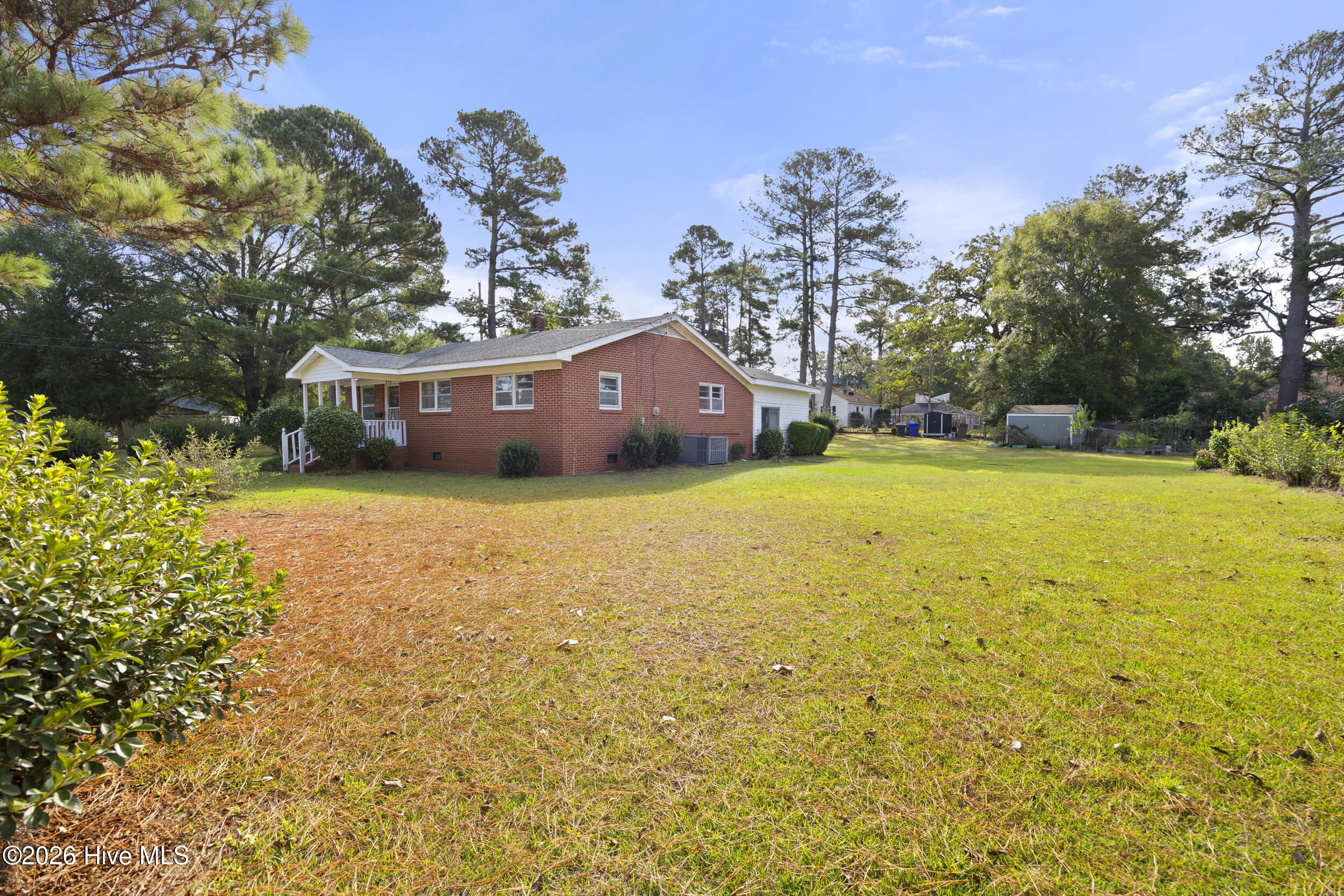 601 Winfrey Street Clinton, NC 28328 - Photo 29 of 33 Image 30