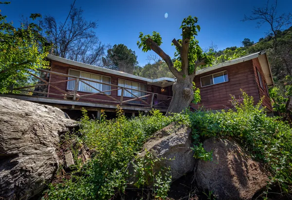 $449,000 | 41518 Sierra Drive, Three Rivers, CA 93271