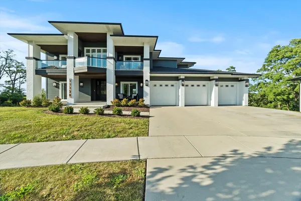 $1,425,000 | 11120 Tuscany Court, Lemont, IL 60439