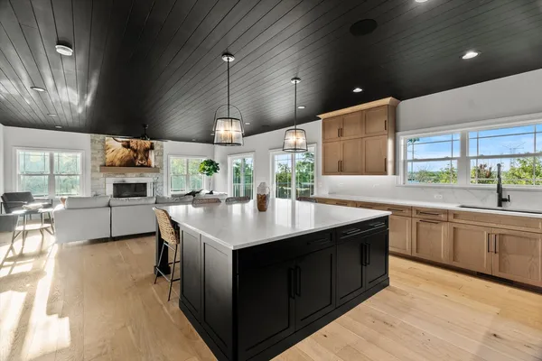 $1,425,000 | 11120 Tuscany Court, Lemont, IL 60439
