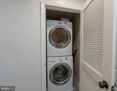 $525,000 | 934 South Clinton Street, Baltimore, MD 21224