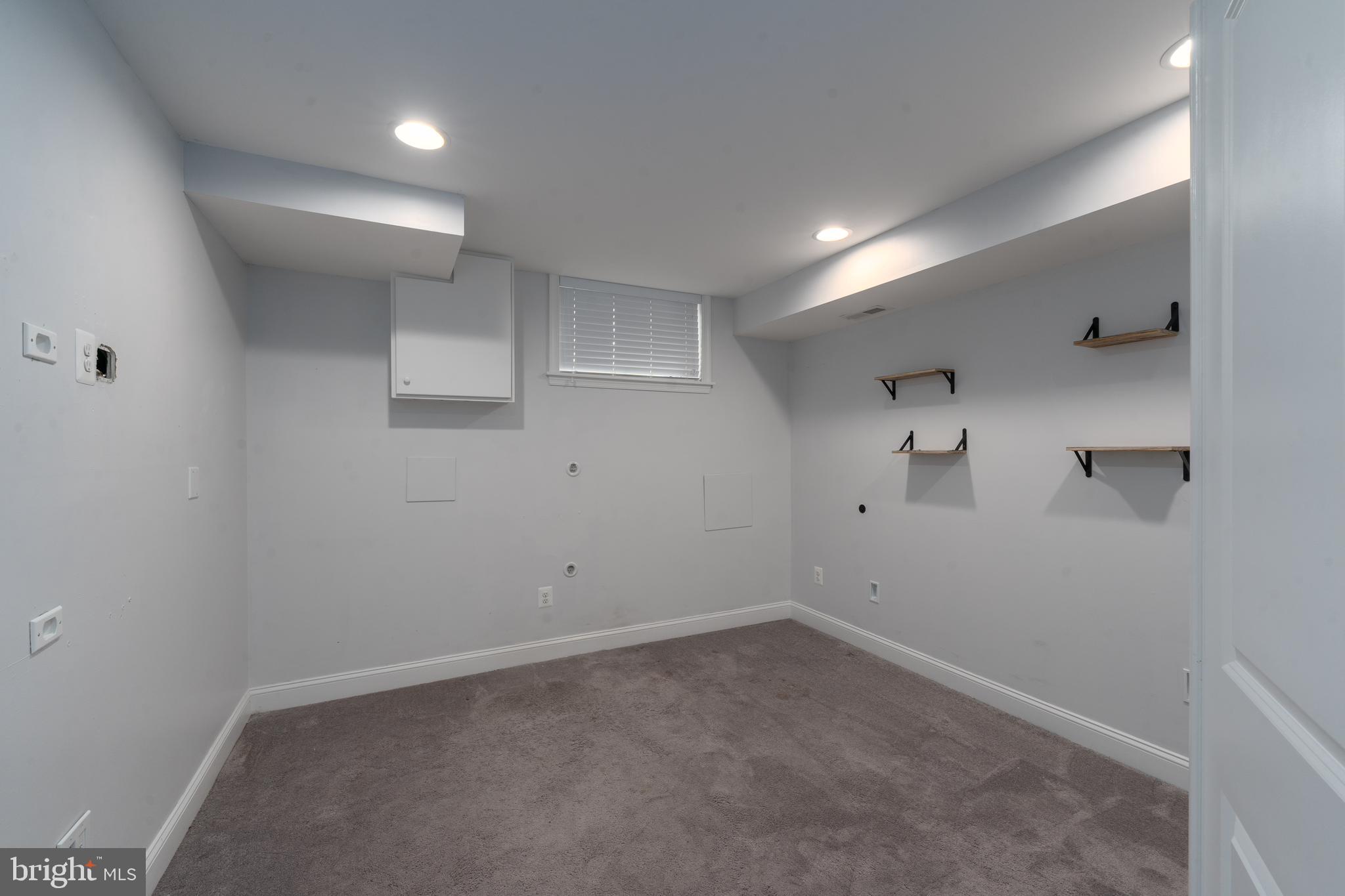934 South Clinton Street Baltimore, MD 21224 - Photo 24 of 30