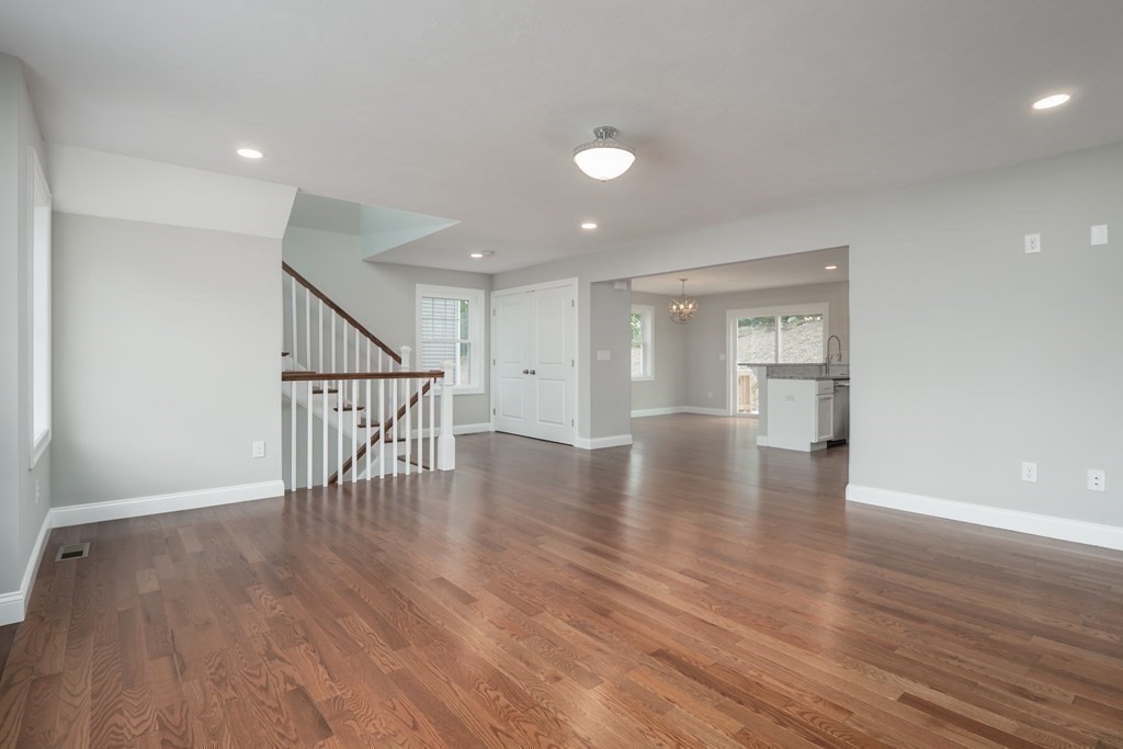 23 Burncoat Heights Worcester, MA 01606 - Photo 10 of 40