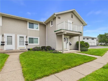 $199,000 | 776 Eastbrooke Lane, Brighton, NY 14618