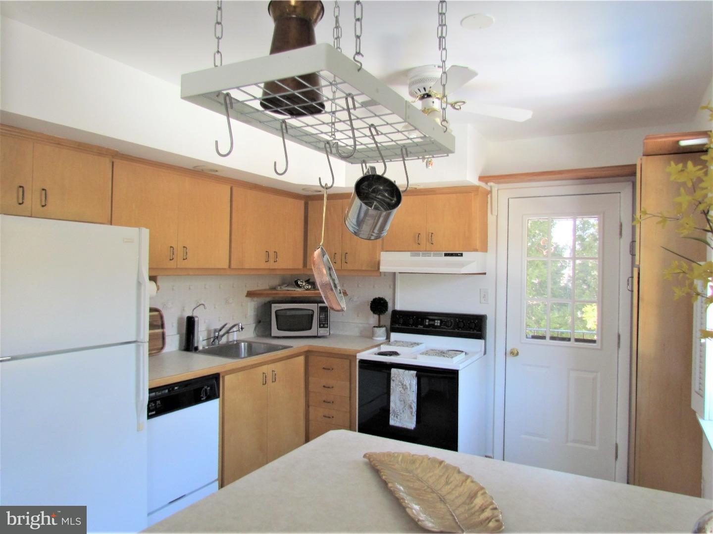103 Deep Run Road, Unit A3 Dublin, PA 18917 - Photo 4 of 25 Gallery Image 4