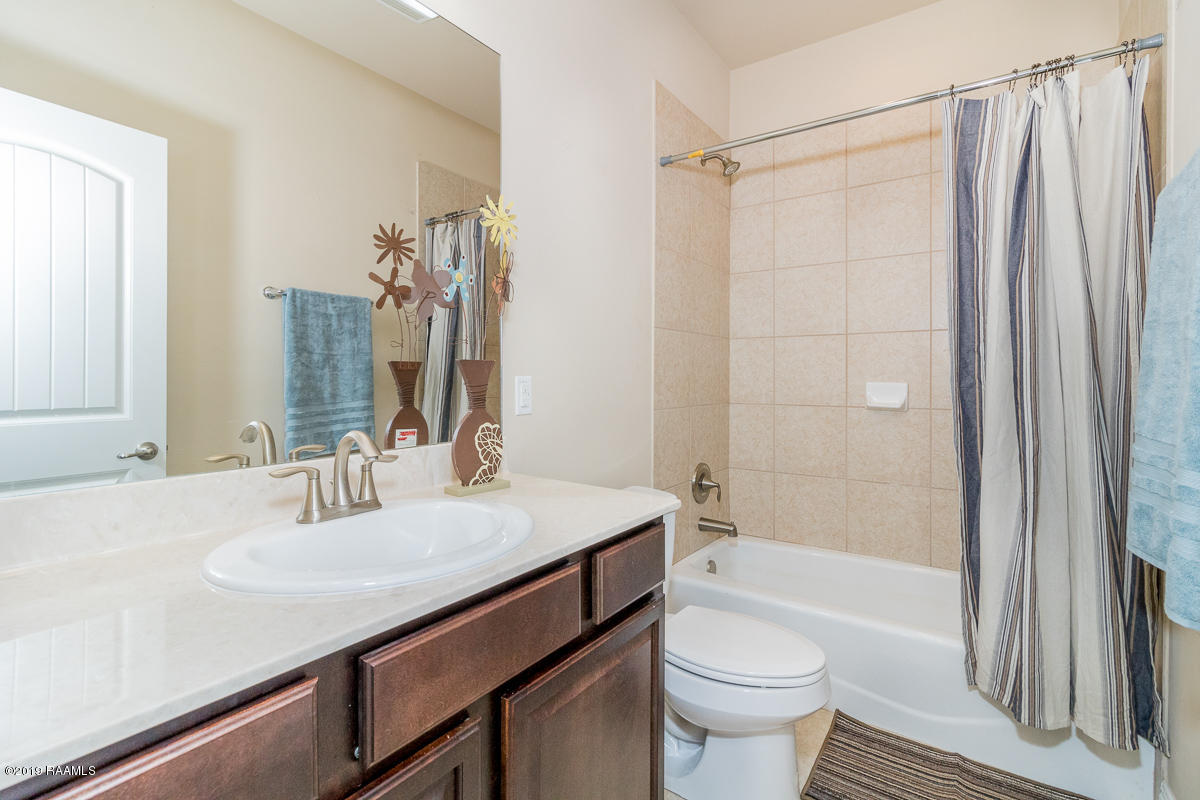 603 Harbor Road Youngsville, LA 70592 - Photo 15 of 19 Gallery Image 15