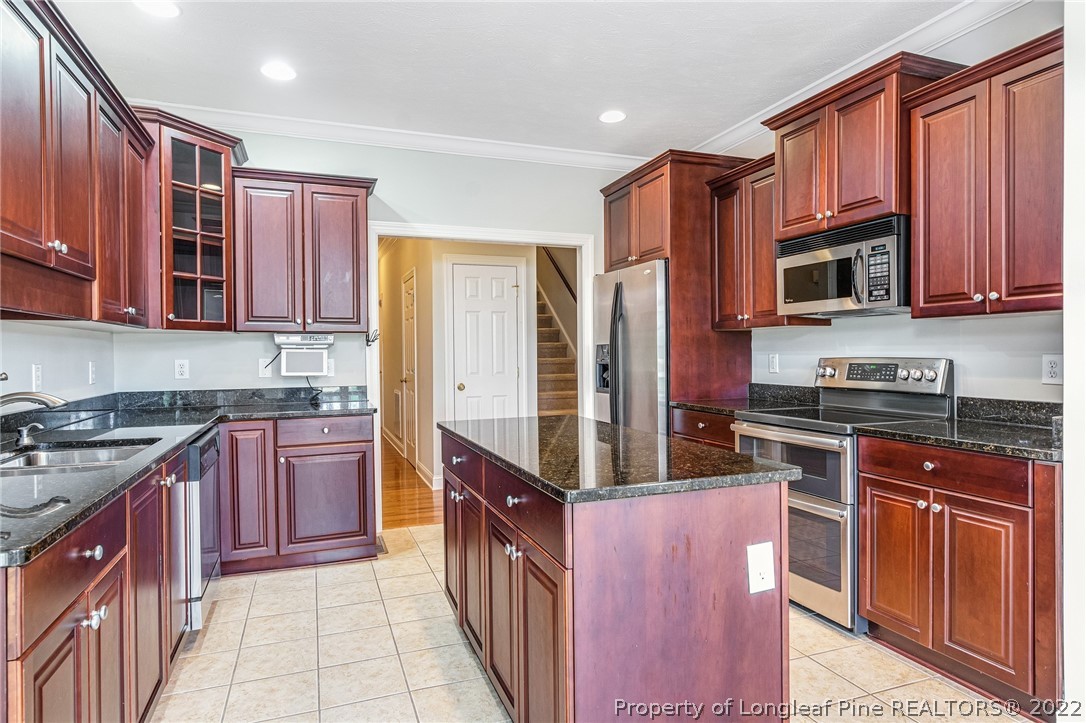 130 Barons Run East Spring Lake, NC 28390 - Photo 7 of 49 Gallery Image 7
