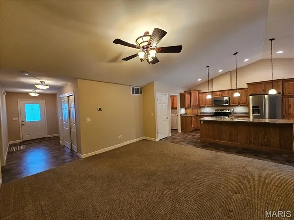 $255,000 | 601 Elizabeth Drive, Litchfield, IL 62056