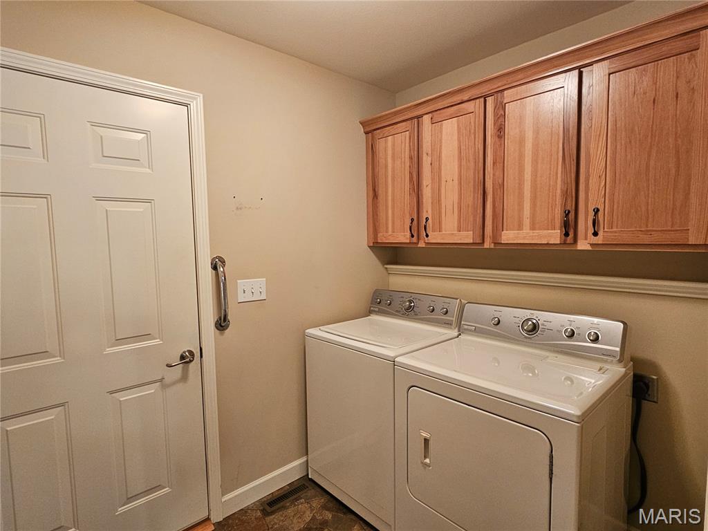 601 Elizabeth Drive Litchfield, IL 62056 - Photo 7 of 28