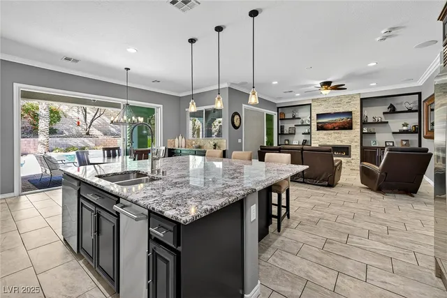 $1,374,950 | 259 Calgrove Street, Las Vegas, NV 89138