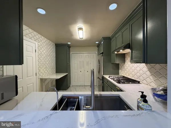 $3,600 | 22 Briarwood Court, Princeton, NJ 08540