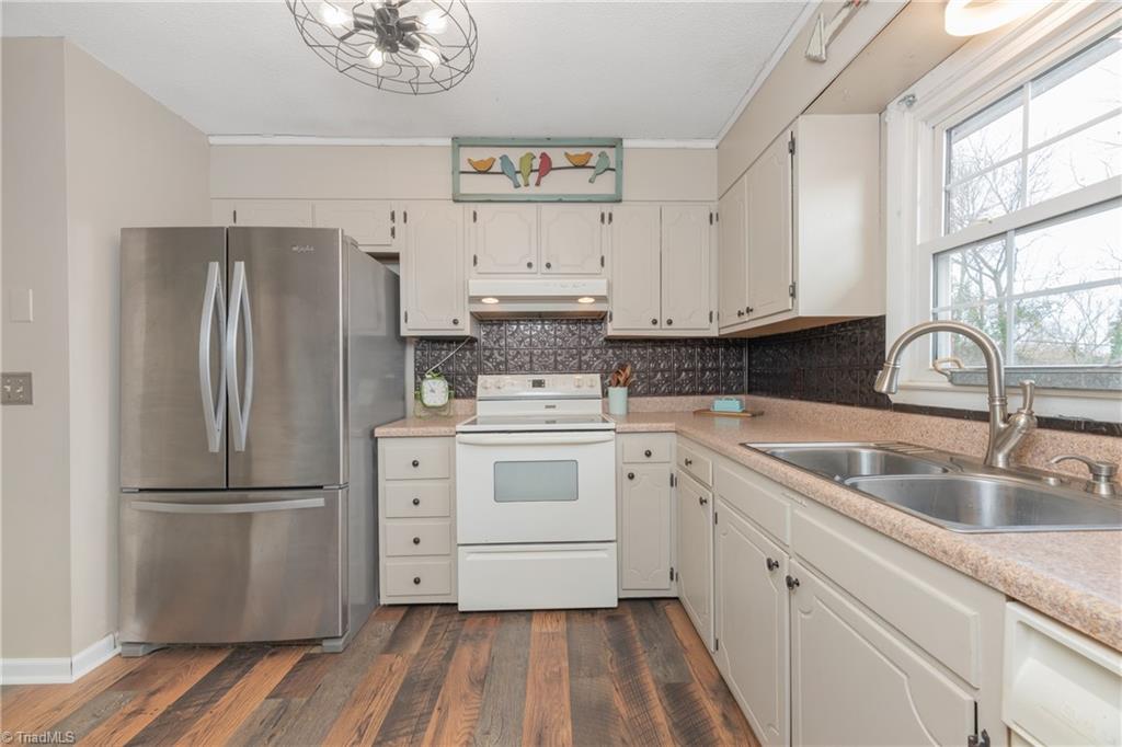 849 Milling Road Mocksville, NC 27028 - Photo 10 of 36 Gallery Image 10