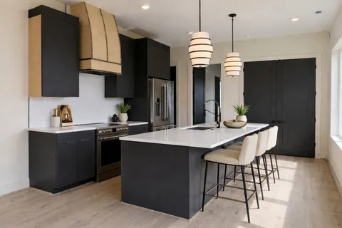 $699,900 | 108 Fairview Court, Nashville, TN 37203