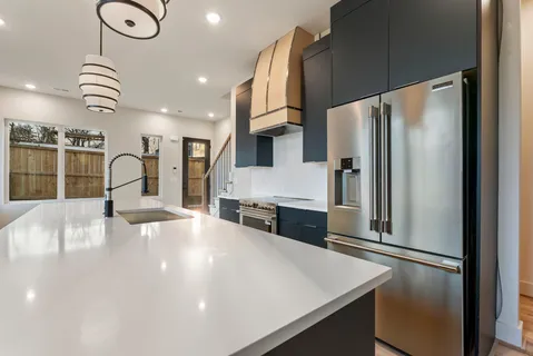 $699,900 | 108 Fairview Court, Nashville, TN 37203