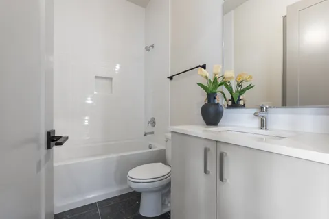 $699,900 | 108 Fairview Court, Nashville, TN 37203