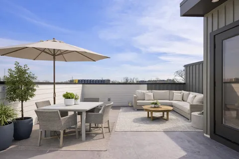 $699,900 | 108 Fairview Court, Nashville, TN 37203