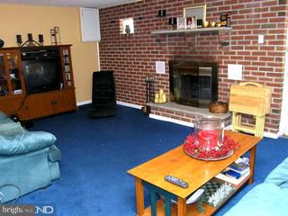 12602 Ramer Road Philadelphia, PA 19154 - Photo 4 of 6