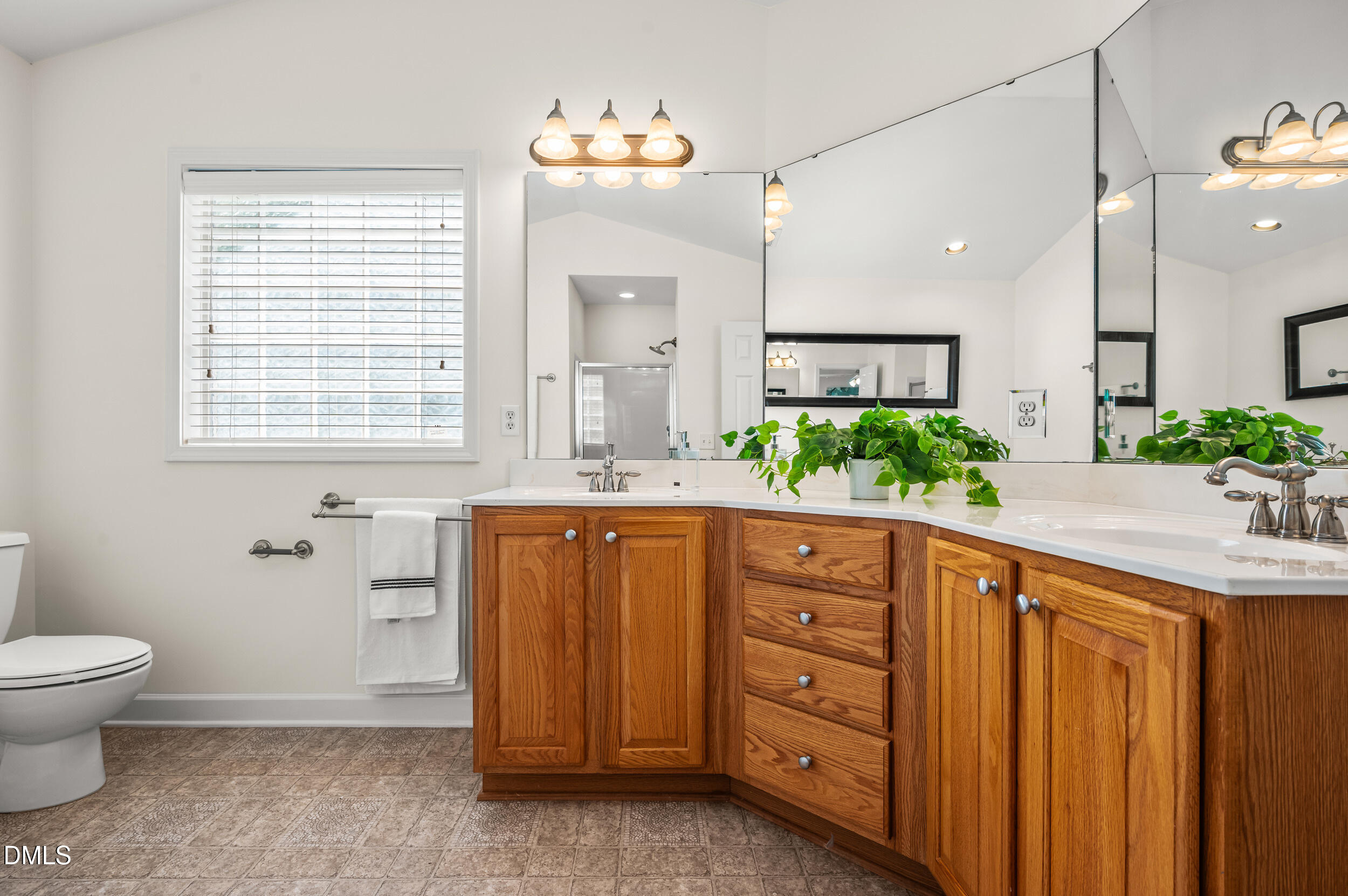 449 Seastone Street Raleigh, NC 27603 - Photo 28 of 44 36_dsc_3524