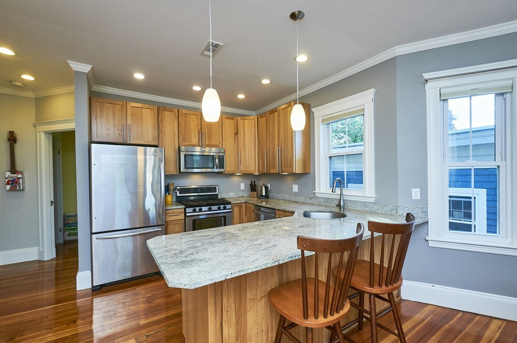 77 Montebello Road, Unit 3 Boston, MA 02130 - Photo 8 of 22 Gallery Image 8