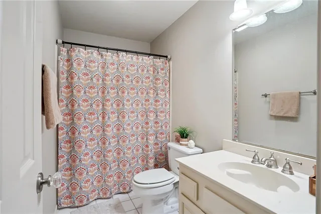 $285,000 | 605 Colbert Street, Unit 10, Mandeville, LA 70448