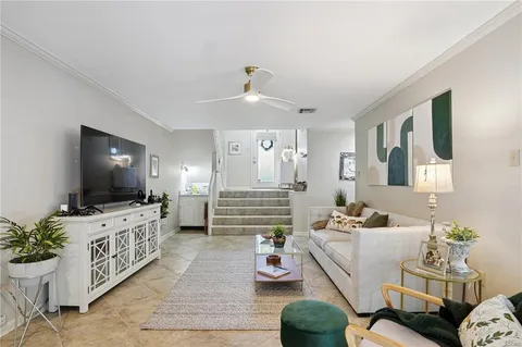 $285,000 | 605 Colbert Street, Unit 10, Mandeville, LA 70448