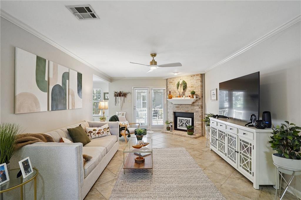 605 Colbert Street, Unit 10 Mandeville, LA 70448 - Photo 3 of 23