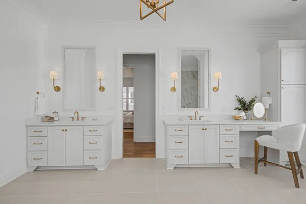 a bathroom with a tub