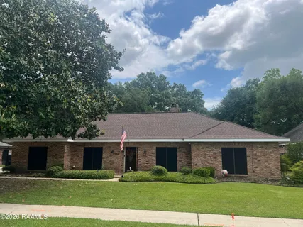 $379,000 | 203 Paddington Drive, Lafayette, LA 70508