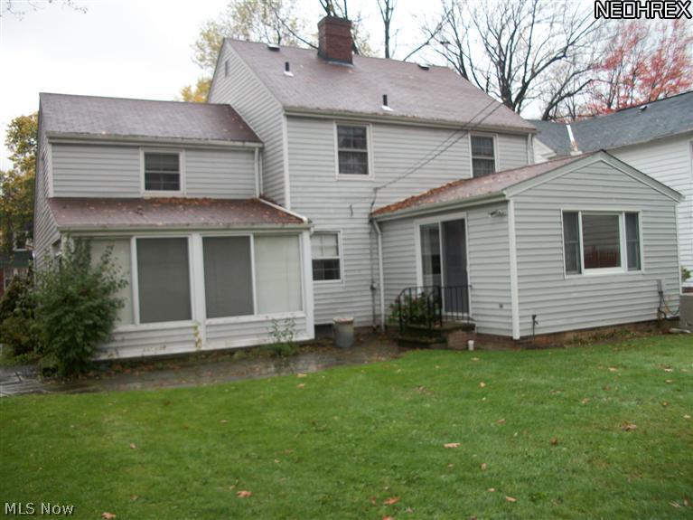1203 Sylvania Road Cleveland Heights, OH 44121 - Photo 13 of 17