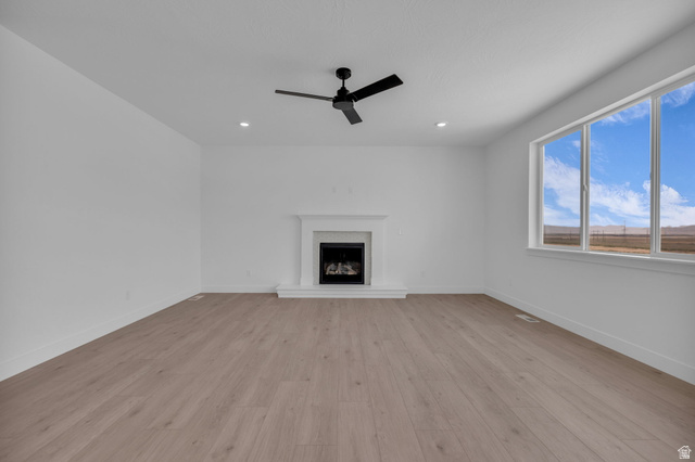 2901 North Scarlet Road, Unit 146 Eagle Mountain, UT 84005 - Photo 8 of 19 Large open great room with large picture windows to an incredible mountain view.