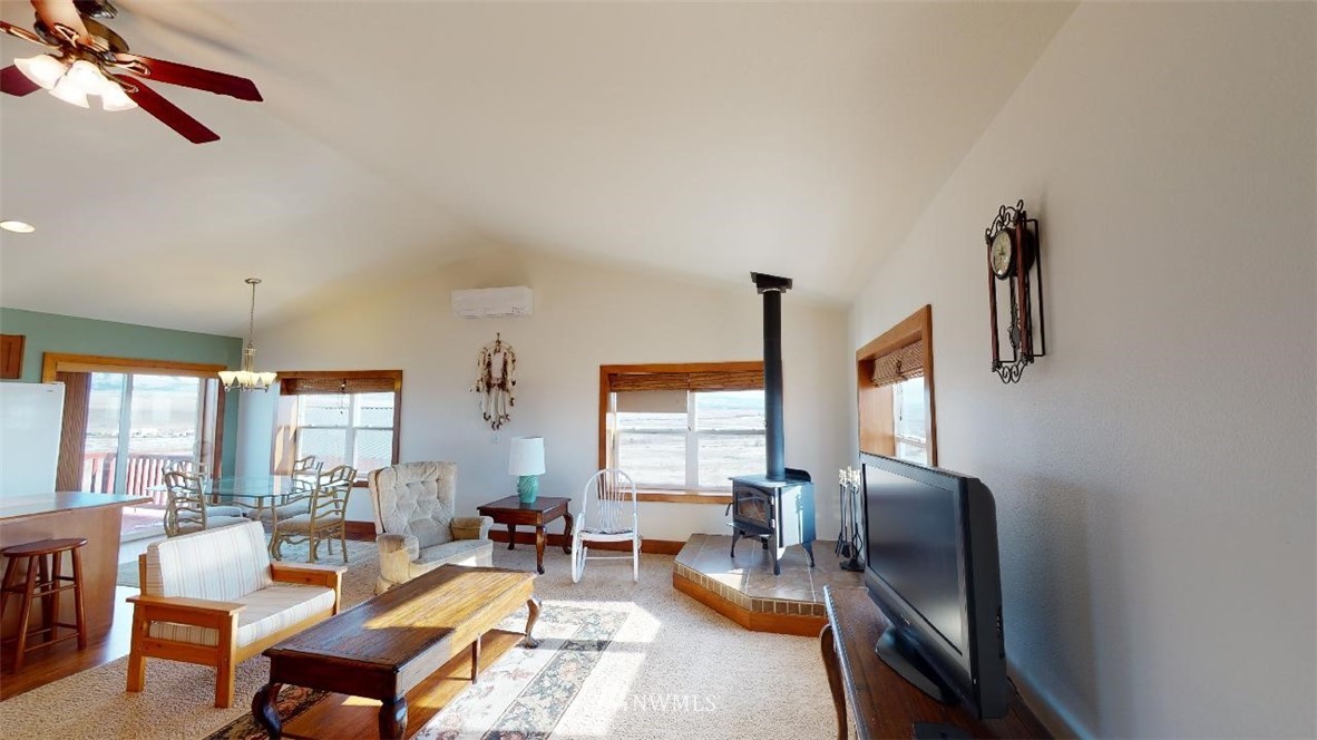 3690 Ellensburg Ranches Road Ellensburg, WA 98926 - Photo 4 of 31 Gallery Image 4