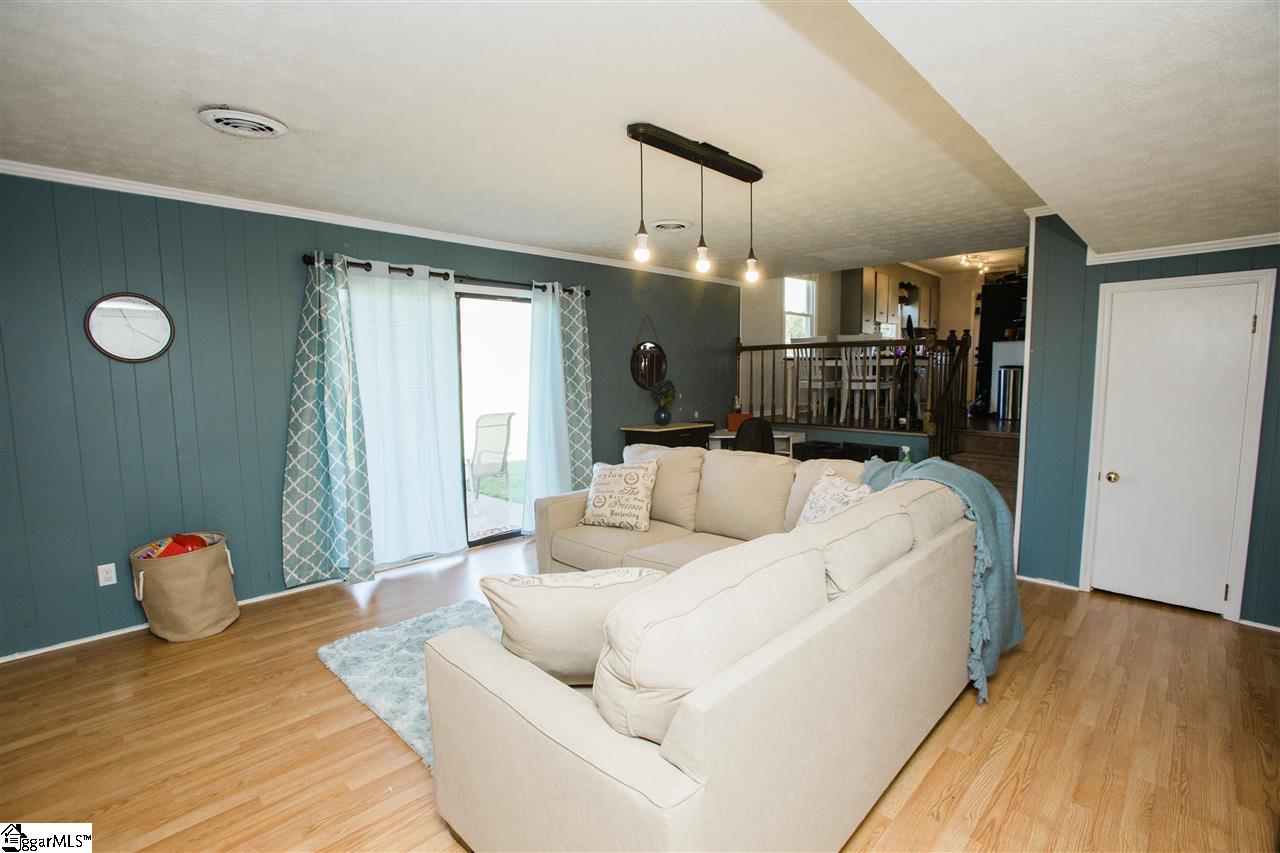 405 Brookmere Road Simpsonville, SC 29681 - Photo 12 of 24 Gallery Image 12
