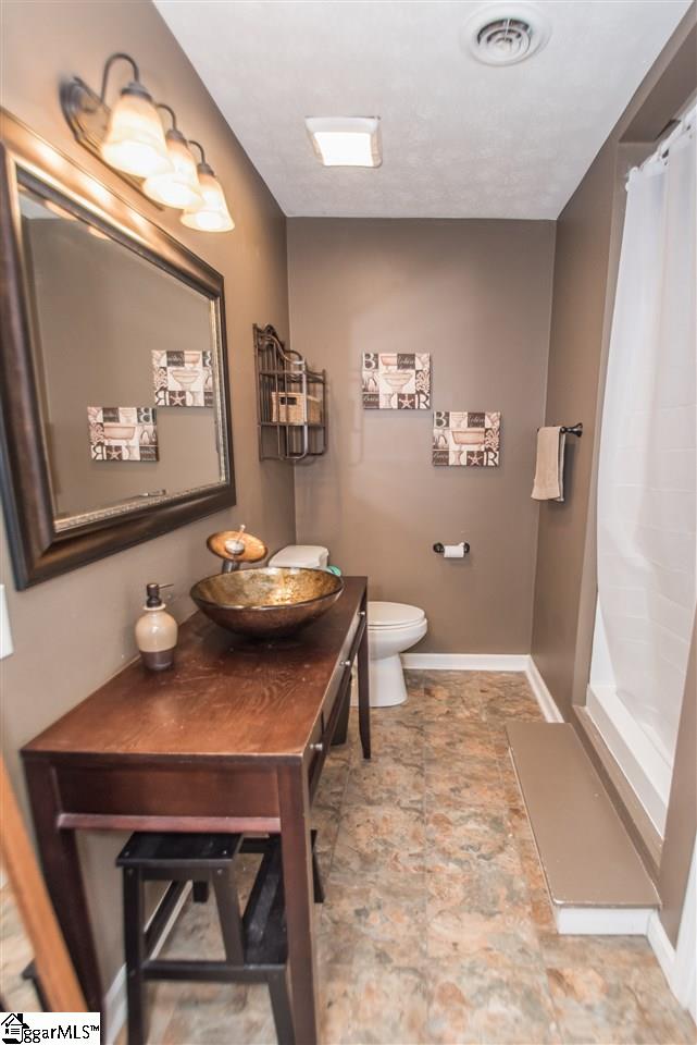 405 Brookmere Road Simpsonville, SC 29681 - Photo 14 of 24 Gallery Image 14