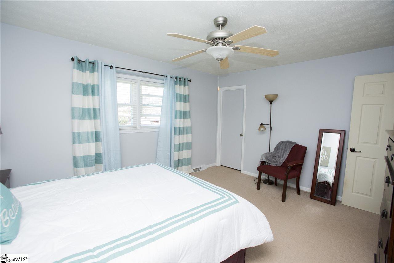 405 Brookmere Road Simpsonville, SC 29681 - Photo 16 of 24 Gallery Image 16