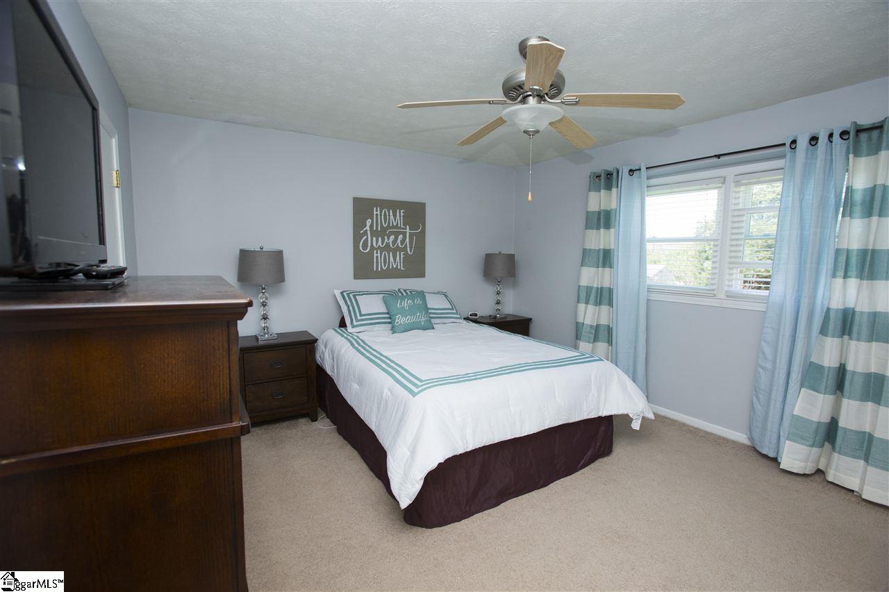 405 Brookmere Road Simpsonville, SC 29681 - Photo 17 of 24 Gallery Image 17