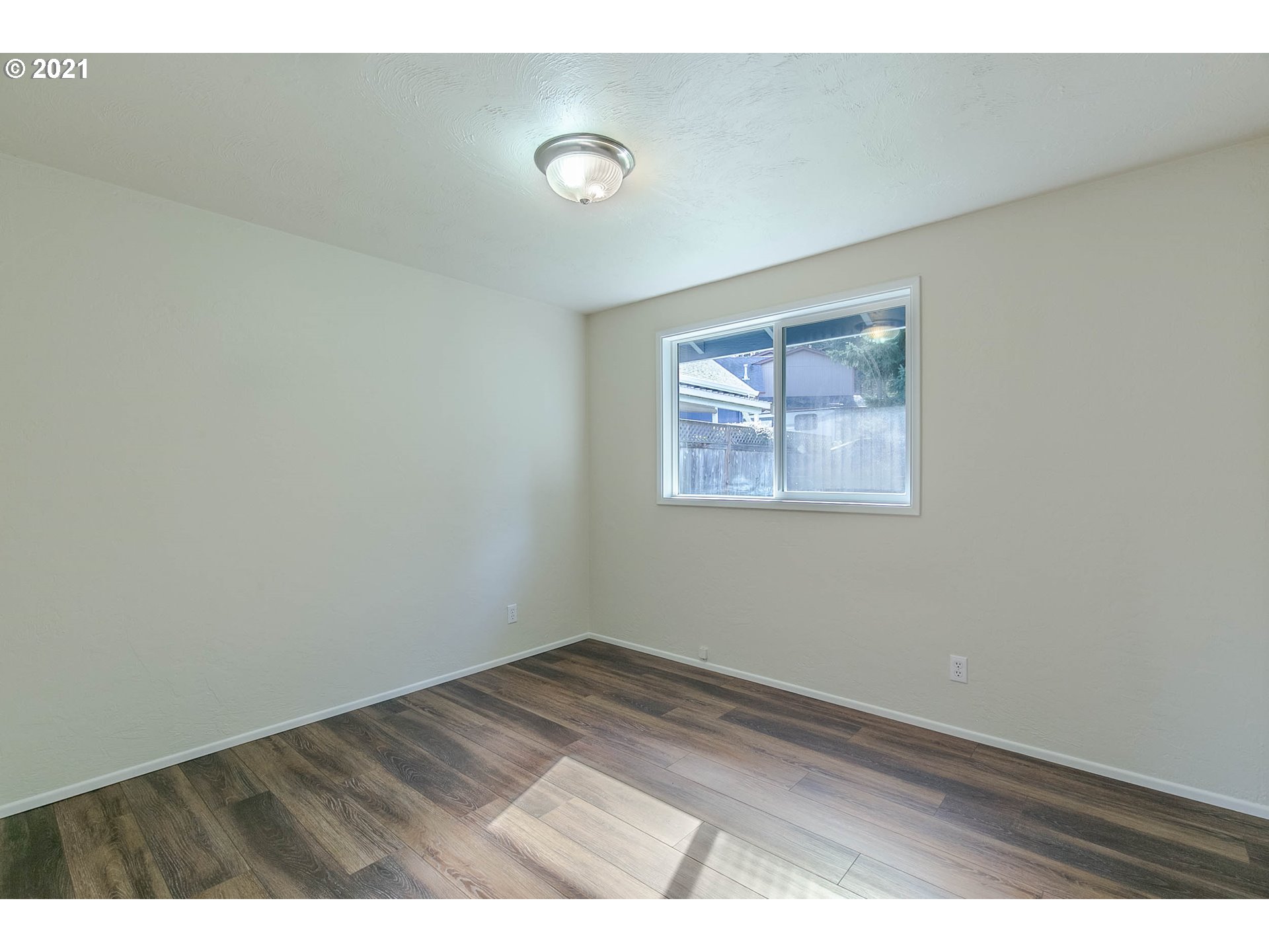 6785 Aster Street Springfield, OR 97478 - Photo 16 of 24