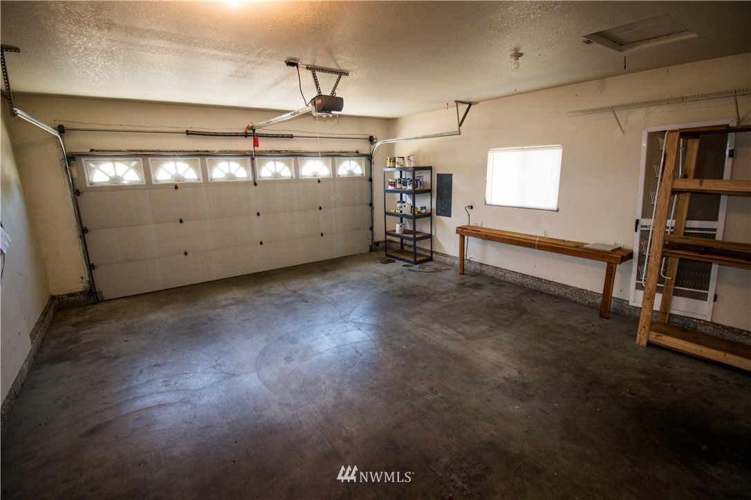 5929 Cherokee Loop Southeast Lacey, WA 98513 - Photo 22 of 25 Gallery Image 22