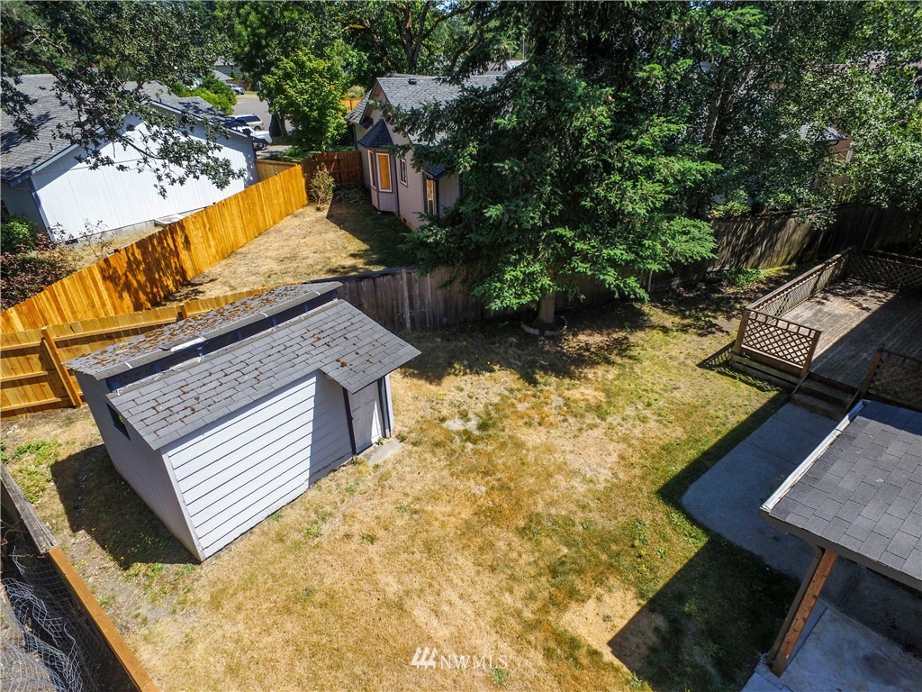 5929 Cherokee Loop Southeast Lacey, WA 98513 - Photo 23 of 25 Gallery Image 23