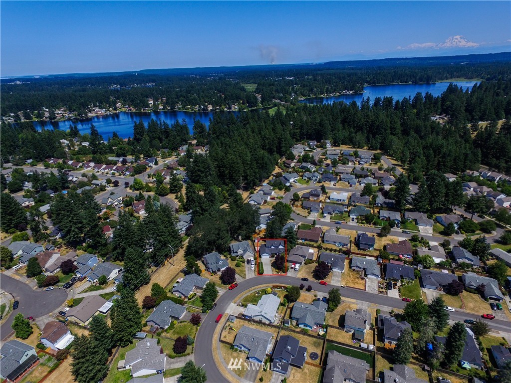 5929 Cherokee Loop Southeast Lacey, WA 98513 - Photo 24 of 25 Gallery Image 24