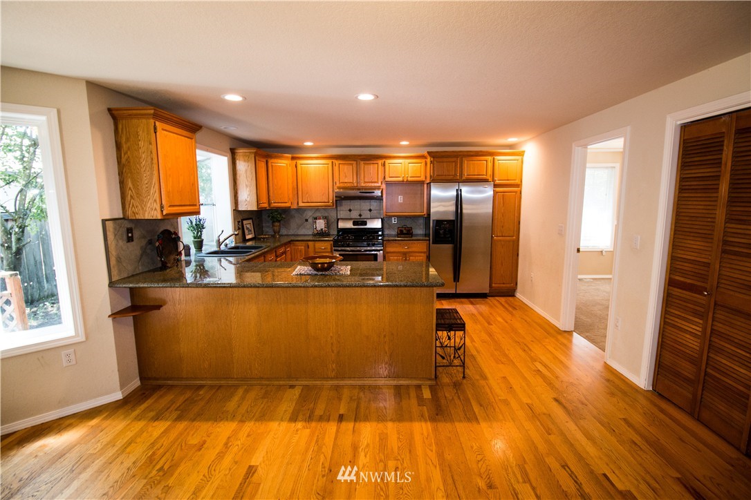 5929 Cherokee Loop Southeast Lacey, WA 98513 - Photo 7 of 25 Gallery Image 7