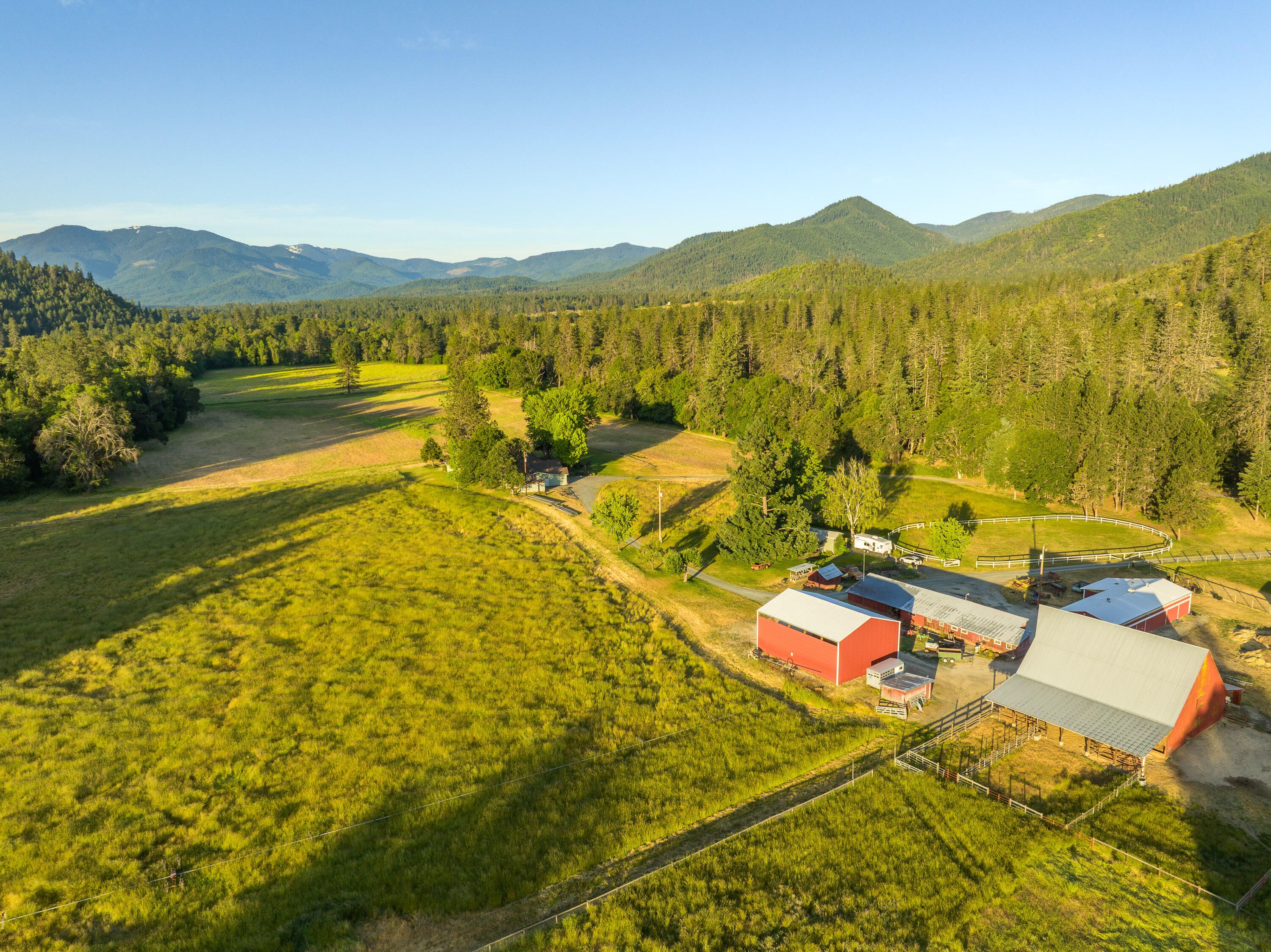 701 Messinger Road Grants Pass, OR 97527 - Photo 52 of 61 701 Messinger52
