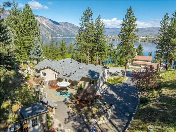 $865,000 | 7379 Ridgeview Drive, Chelan, WA 98816