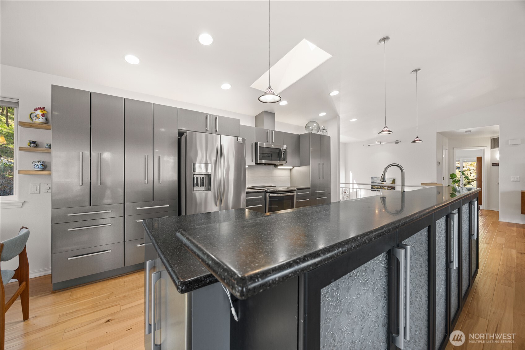 7379 Ridgeview Drive Chelan, WA 98816 - Photo 16 of 40