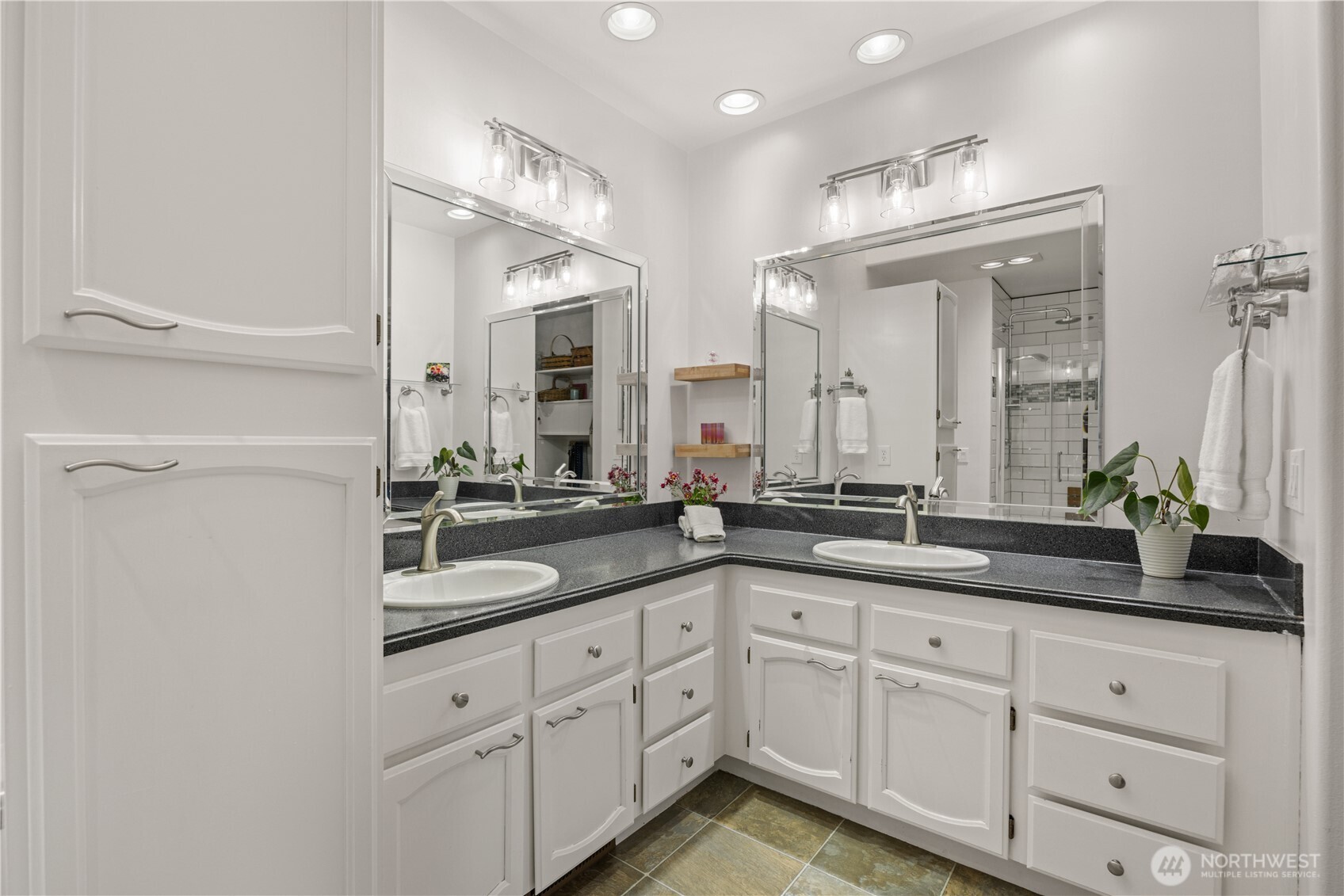 7379 Ridgeview Drive Chelan, WA 98816 - Photo 23 of 40